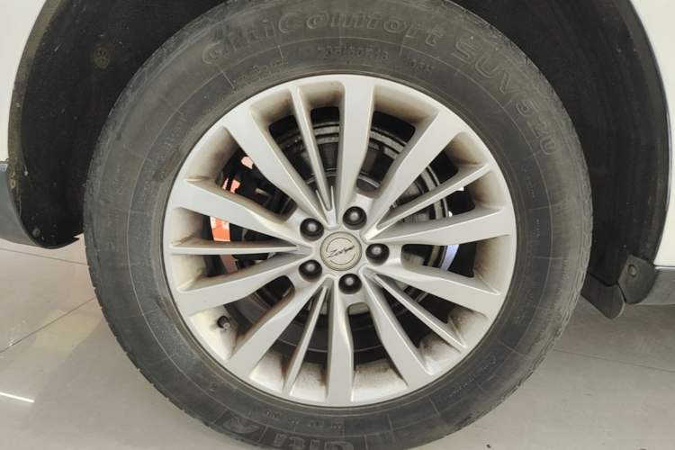 Used Zotye SR9 2017 2.0T Automatic Ultimate Edition Right Rear Wheel Hub