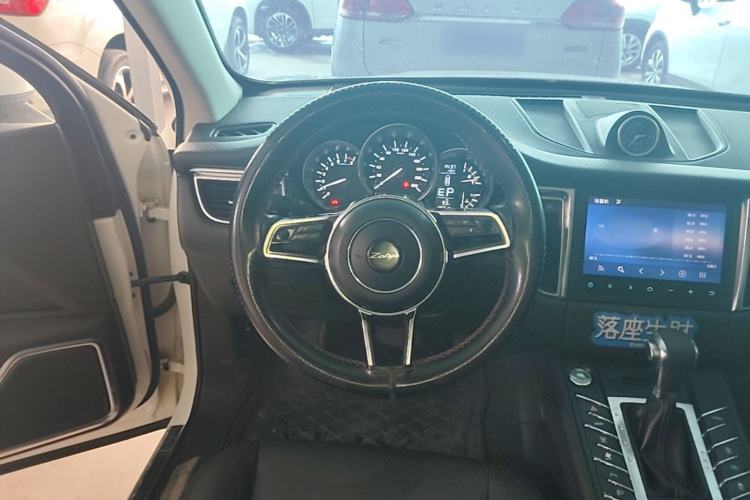 Used Zotye SR9 2017 2.0T Automatic Ultimate Edition Steering Wheel