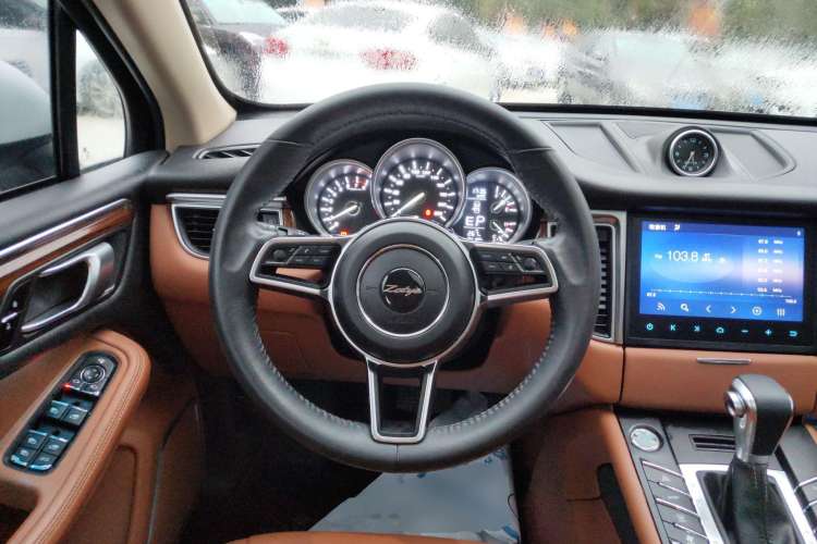 Used Zotye SR9 2017 2.0T Automatic Ultimate Edition Steering Wheel