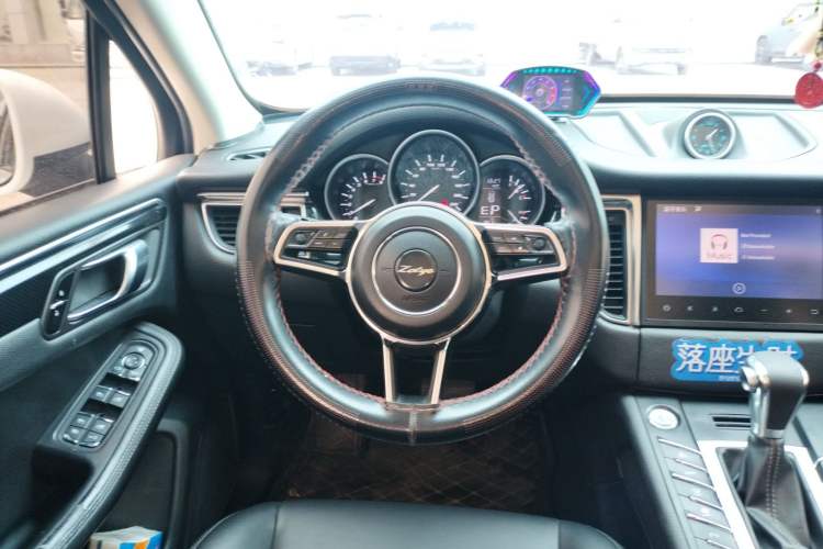 Used Zotye SR9 2017 2.0T Automatic Ultimate Edition Steering Wheel