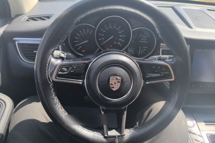 Used Zotye SR9 2017 2.0T Manual "Ultimate Light" Edition Steering Wheel