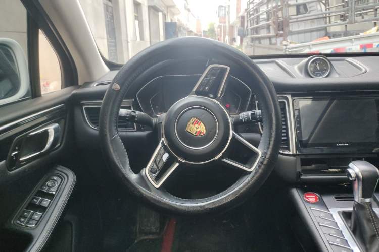 Used Zotye SR9 2017 2.0T Automatic Ultimate Dream Edition Steering Wheel
