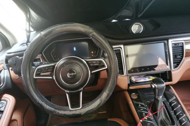 Used Zotye SR9 2017 2.0T Automatic Ultimate Dream Edition Steering Wheel