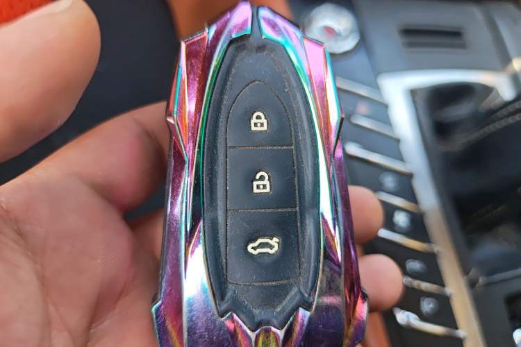 Used Zotye SR9 2017 2.0T Manual "Ultimate Light" Edition Vehicle Key