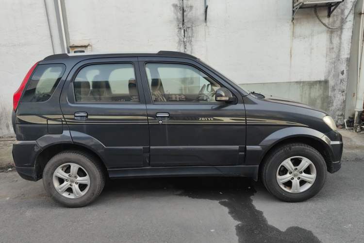 Used Zotye T200 2013 1.3L MT Urban Model Exterior 2