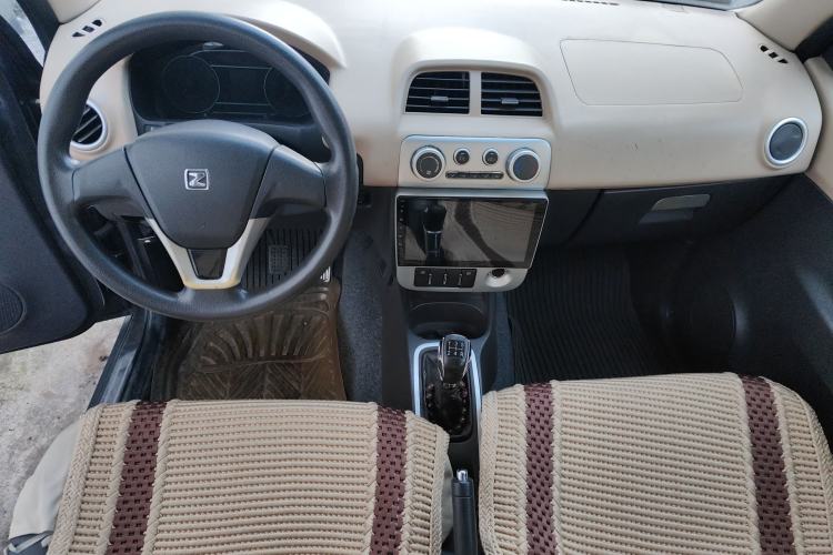 Used Zotye T200 2013 1.3L MT Urban Model Interior 3
