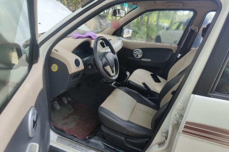 Used Zotye T200 2013 1.3L MT Urban Model Driver Seat