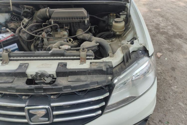 Used Zotye T200 2013 1.3L MT Urban Model Engine Bay Left