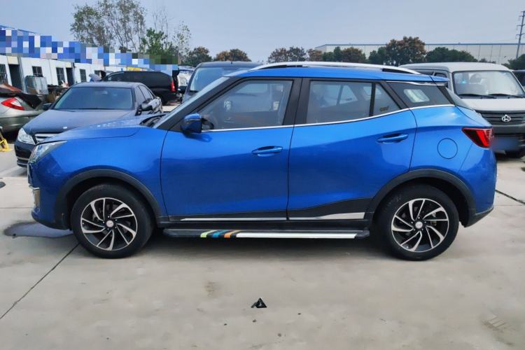 Used Zotye T300 2017 1.5L Manual Luxury Model Left Side