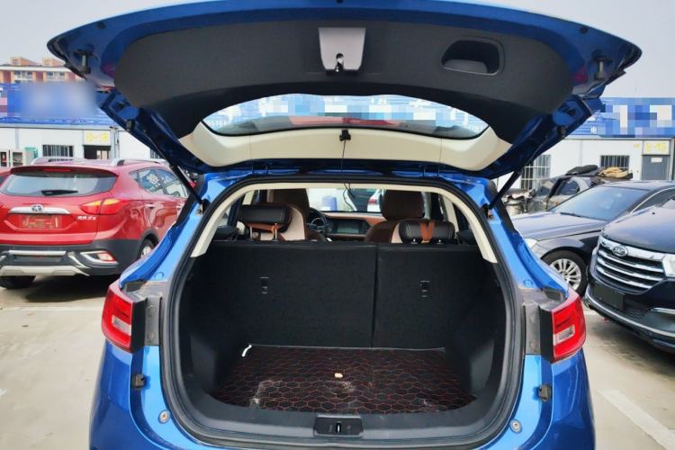 Used Zotye T300 2017 1.5L Manual Luxury Model Trunk