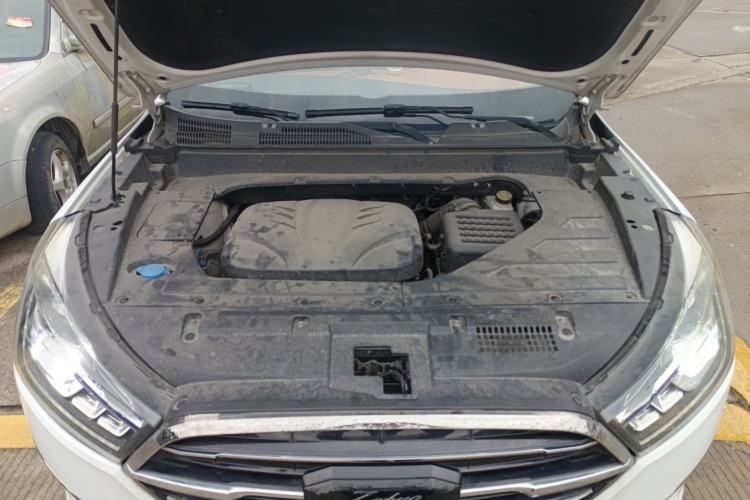 Used Zotye T300 2017 1.5T CVT Luxury Model Engine Bay