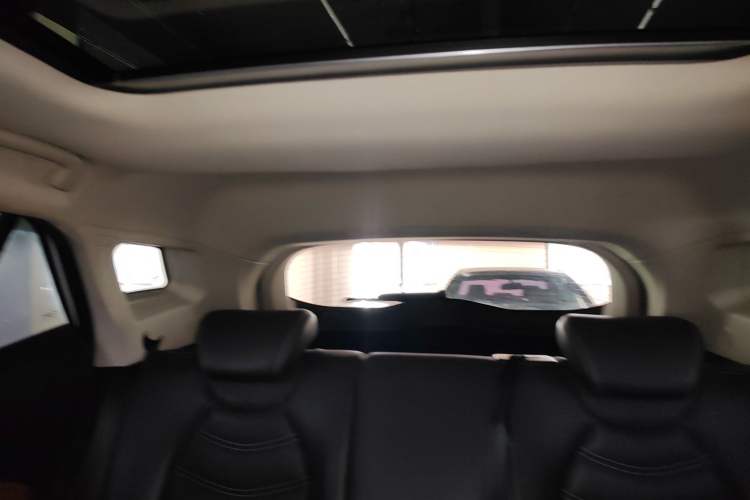 Used Zotye T300 2017 1.5L Manual Luxury Model Headliner