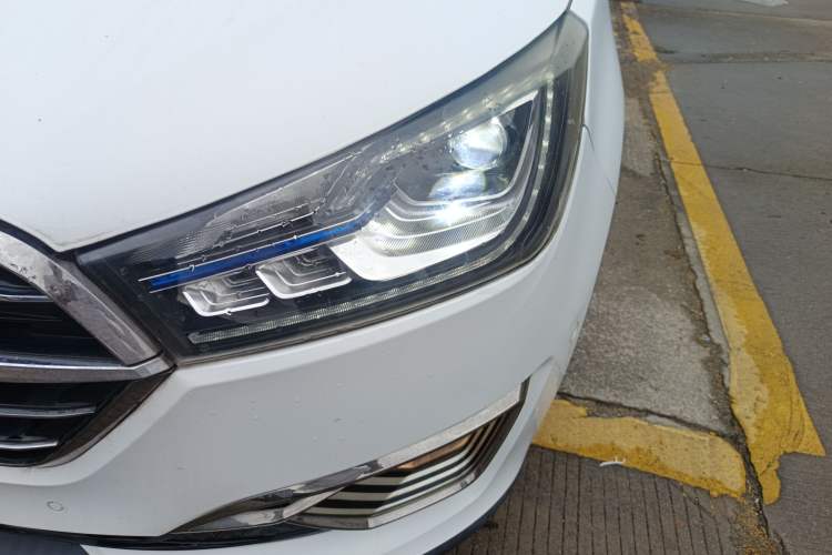 Used Zotye T300 2017 1.5T CVT Luxury Model Left Front Headlight