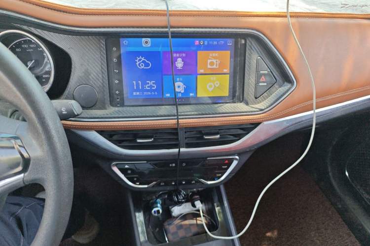 Used Zotye T300 2017 1.5L Manual Elite Model Audio And AC Panel