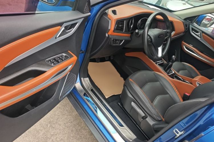 Used Zotye T300 2017 1.5T CVT Luxury Model Driver Seat