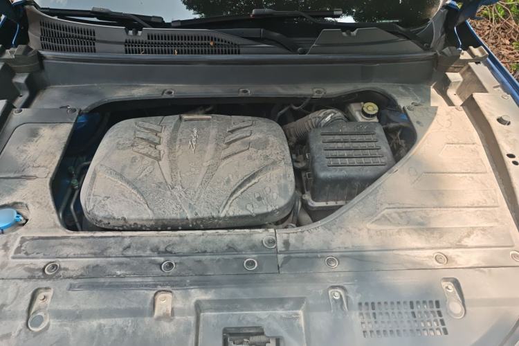 Used Zotye T300 2017 1.5T CVT Luxury Model Engine Bay