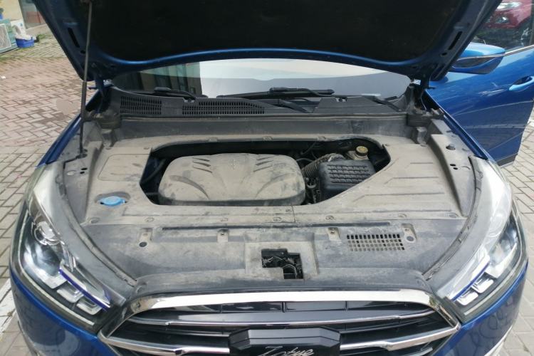 Used Zotye T300 2017 1.5T CVT Luxury Model Engine Bay