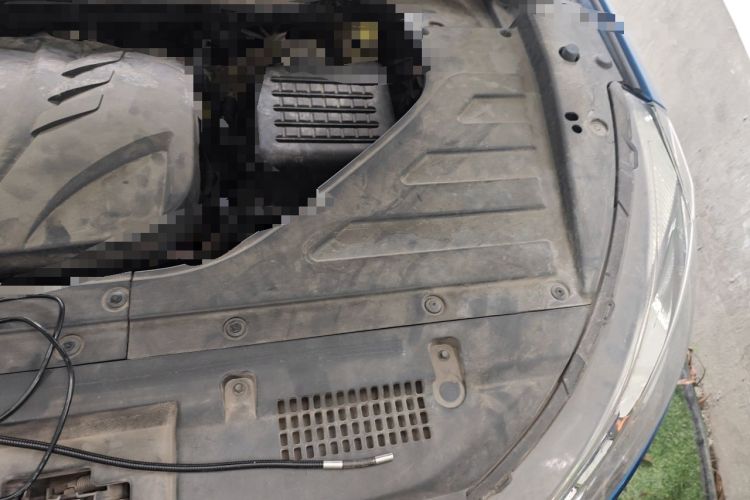 Used Zotye T300 2017 1.5T CVT Luxury Model Engine Bay Left