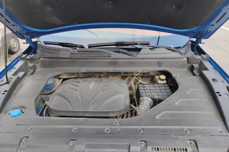 Used Zotye T300 2017 1.5L Manual Luxury Model Engine Bay