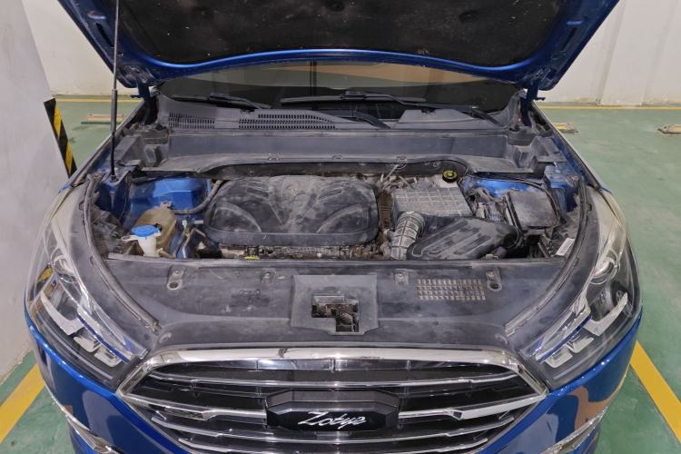Used Zotye T300 2017 1.5L Manual Elite Model Engine Bay