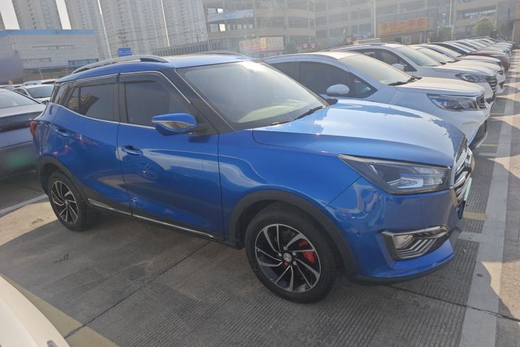 Used Zotye T300 2017 1.5T CVT Luxury Model Exterior 2