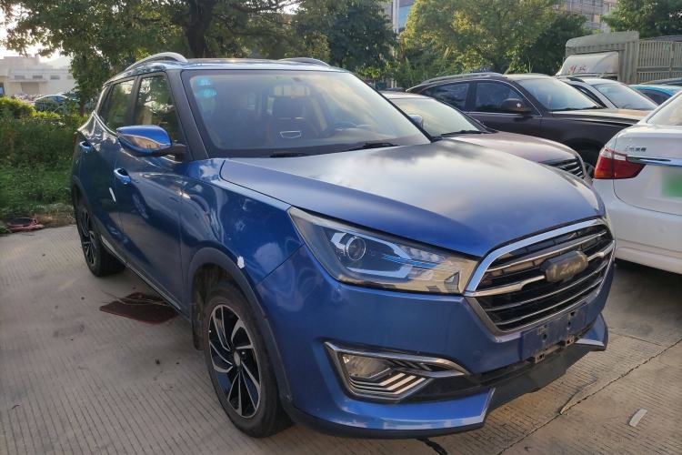 Used Zotye T300 2017 1.5L Manual Luxury Model Exterior 2