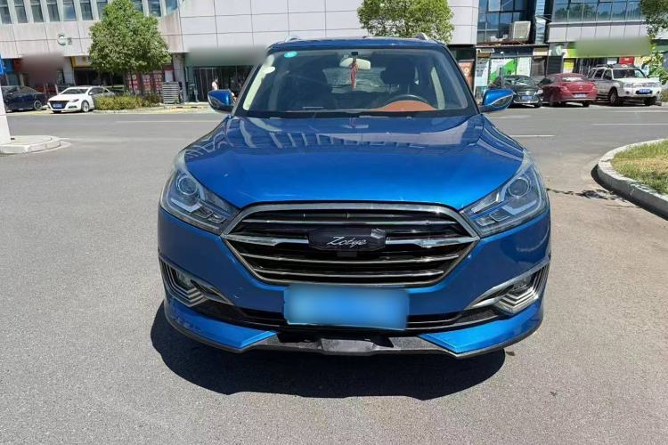 Used Zotye T300 2017 1.5L Manual Luxury Edition Two-Tone Exterior 4
