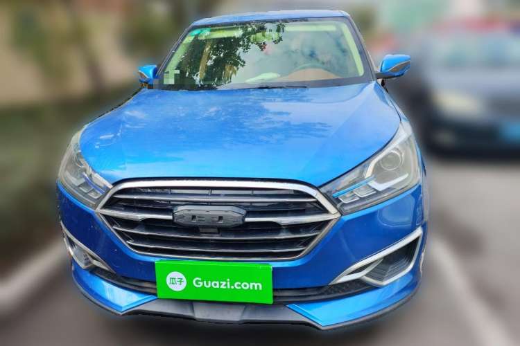 Used Zotye T300 2017 1.5L Manual Luxury Model Front