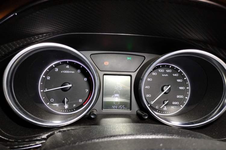 Used Zotye T300 2017 1.5T CVT Luxury Model Instrument Cluster