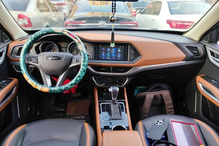 Used Zotye T300 2017 1.5T CVT Luxury Model Interior 3