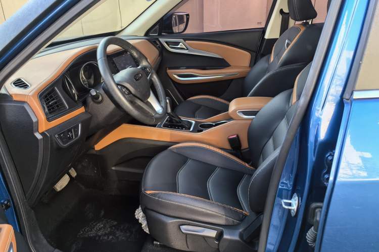 Used Zotye T300 2017 1.5T CVT Luxury Model Left Front Seat