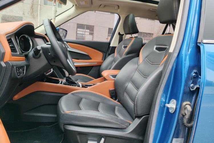Used Zotye T300 2017 1.5T CVT Luxury Model Left Front Seat