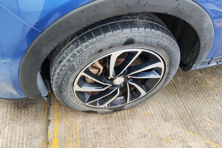 Used Zotye T300 2017 1.5T CVT Luxury Model Left Front Wheel Hub