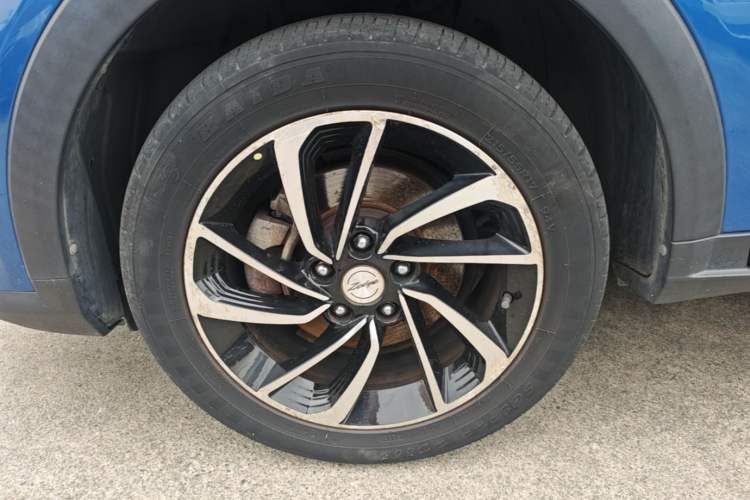 Used Zotye T300 2017 1.5T CVT Luxury Model Left Front Wheel Hub