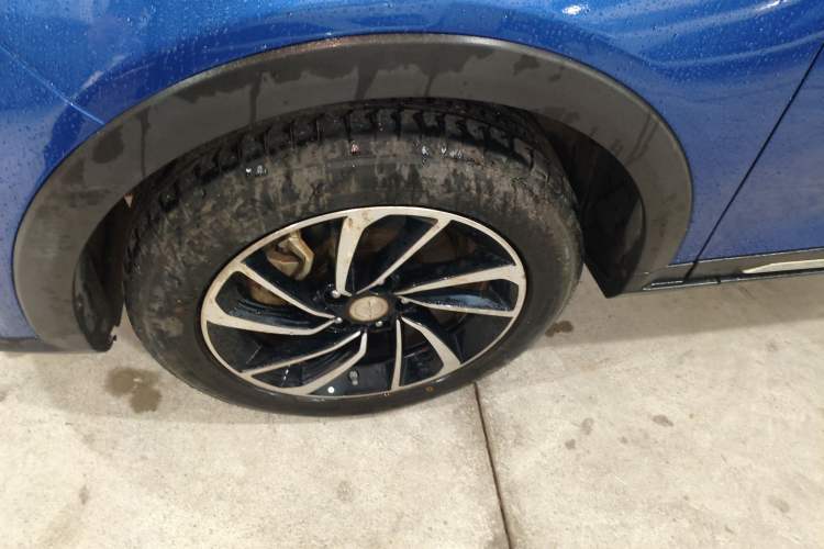 Used Zotye T300 2017 1.5L Manual Luxury Model Left Front Wheel Hub