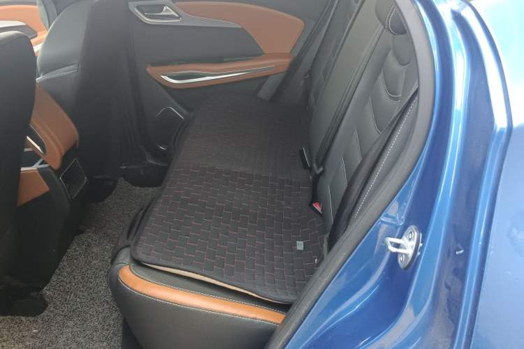 Used Zotye T300 2017 1.5T CVT Luxury Model Left Rear Seat