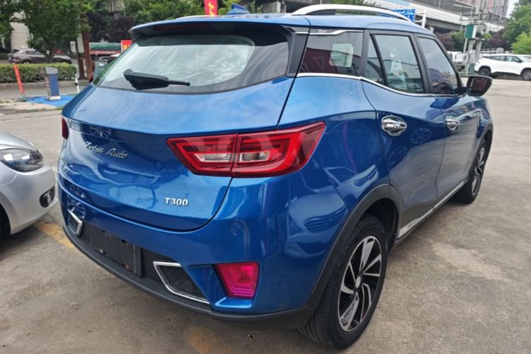 Used Zotye T300 2017 1.5T CVT Luxury Model Rear Right 45 Deg