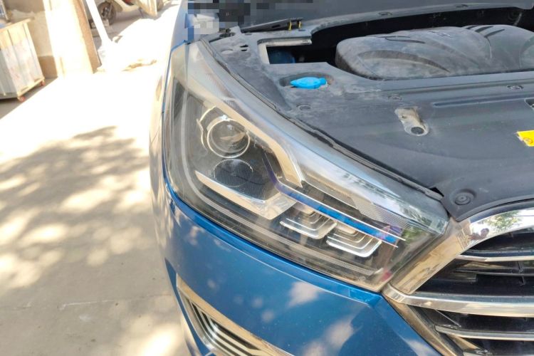 Used Zotye T300 2017 1.5L Manual Luxury Model Right Front Headlight