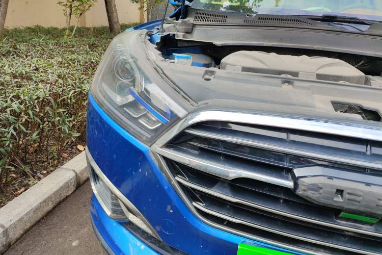 Used Zotye T300 2017 1.5L Manual Luxury Model Right Front Headlight