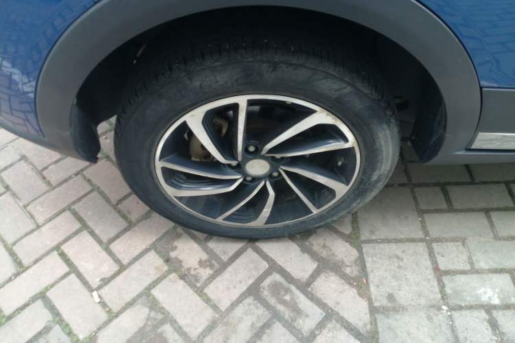 Used Zotye T300 2017 1.5T CVT Luxury Model Right Rear Wheel Hub