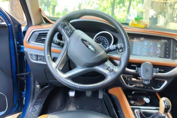 Used Zotye T300 2017 1.5L Manual Luxury Model Steering Wheel