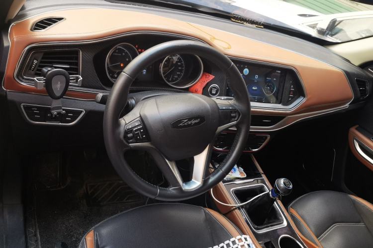 Used Zotye T300 2017 1.5L Manual Luxury Model Steering Wheel