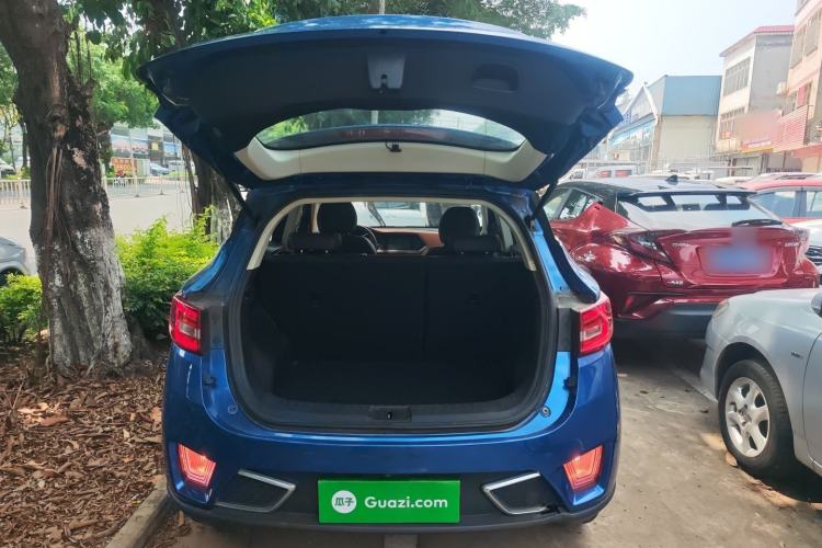 Used Zotye T300 2017 1.5T CVT Luxury Model Trunk