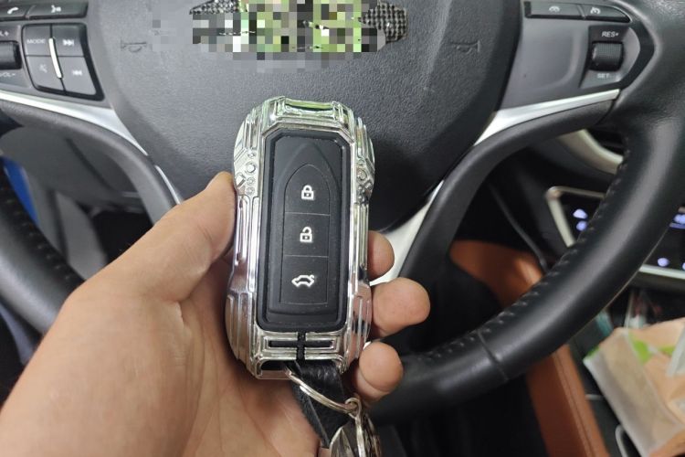 Used Zotye T300 2017 1.5T CVT Luxury Model Vehicle Key
