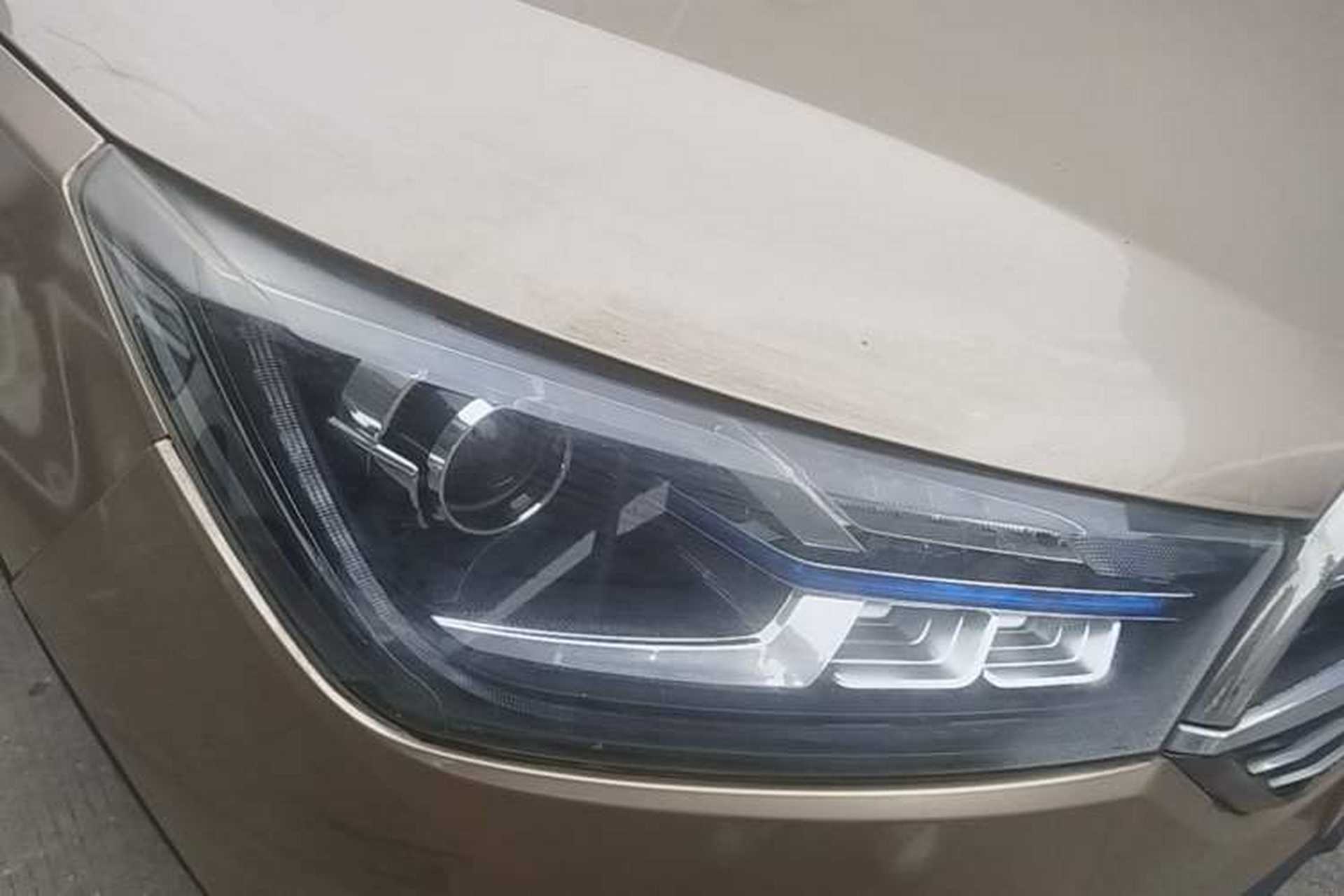 Used Zotye T300 2017 1.5L Manual Luxury Model Right Front Headlight