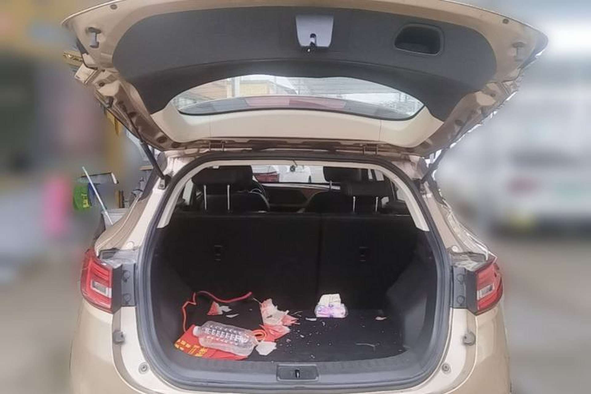 Used Zotye T300 2017 1.5L Manual Luxury Model Trunk