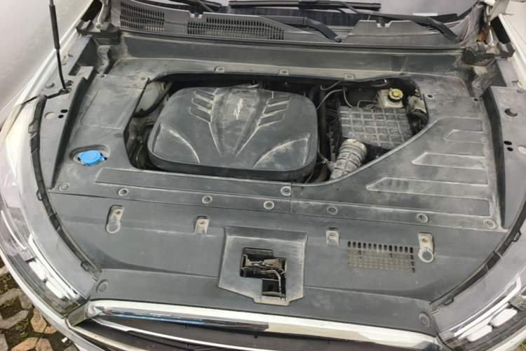 Used Zotye T300 2017 1.5L Manual Luxury Model Engine Bay