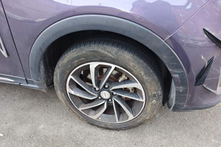 Used Zotye T300 2017 1.5T CVT Luxury Model Right Front Wheel Hub