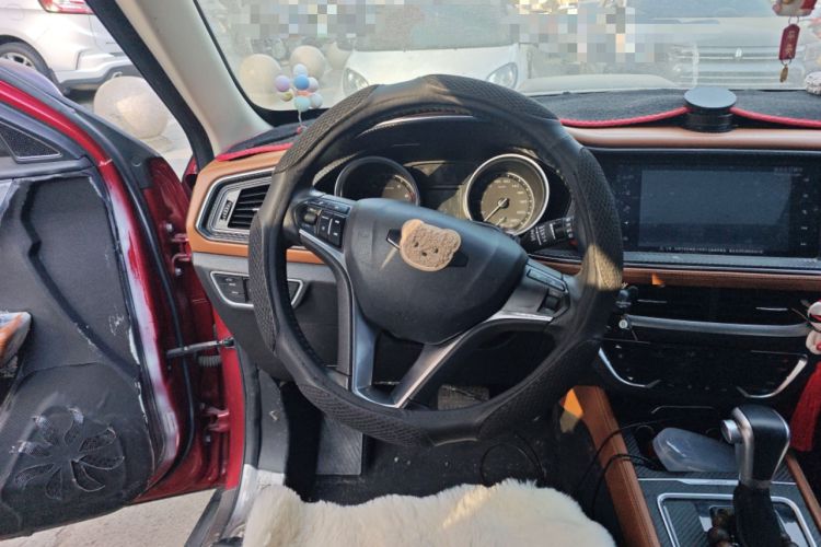 Used Zotye T300 2017 1.5T CVT Luxury Model Steering Wheel