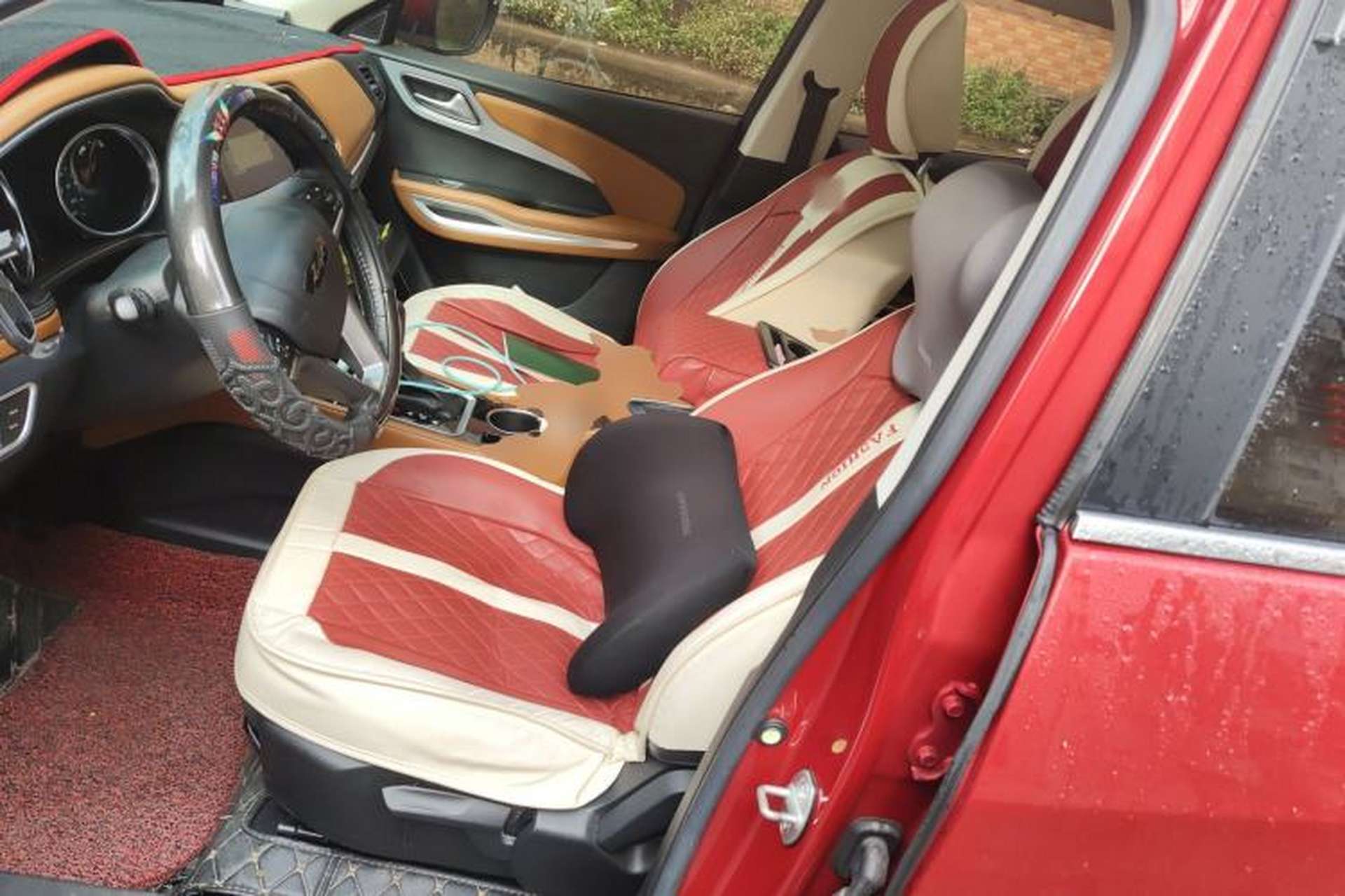Used Zotye T300 2017 1.5T CVT Luxury Model Left Front Seat